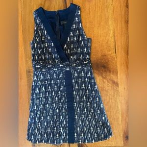 J. Crew Classic Cotton Lined Navy Blue Dress with White Pattern, Pockets, Size 2